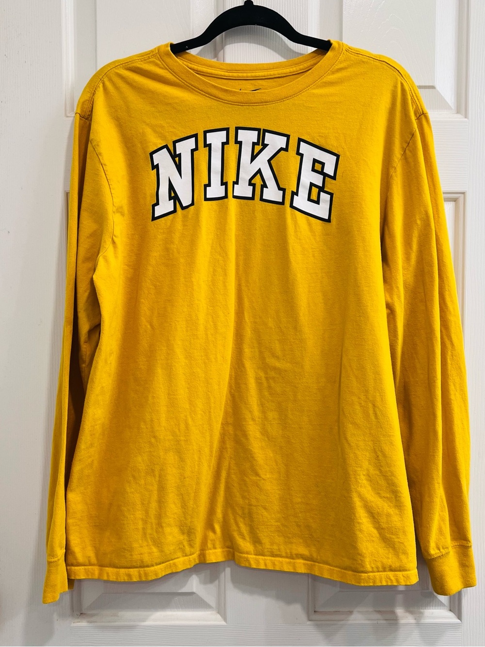 Nike Yellow Long Sleeve Tee XL – Athletic Cut Retro Sport Logo